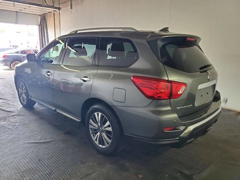 Used 2020 Nissan Pathfinder SL image 5