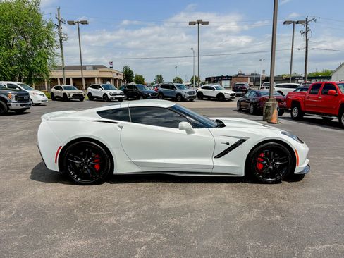 Used 2017 Chevrolet Corvette Stingray Coupe image 20