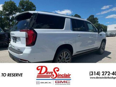 New 2026 GMC Yukon XL Denali Ultimate AWD/4WD image 8
