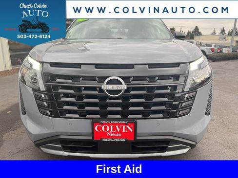 New 2026 Nissan Pathfinder Platinum image 3