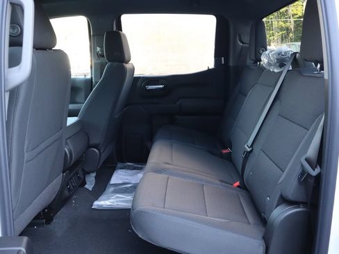 New 2026 Chevrolet Silverado 1500 Custom AWD/4WD image 17