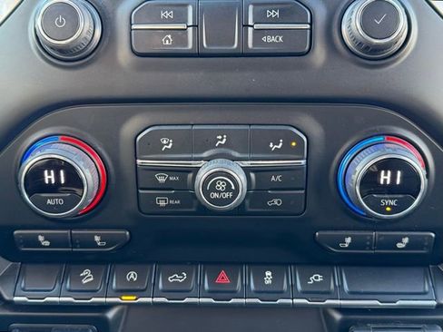 Used 2021 Chevrolet Silverado 1500 LT w/ Z71 Off-Road Package image 13