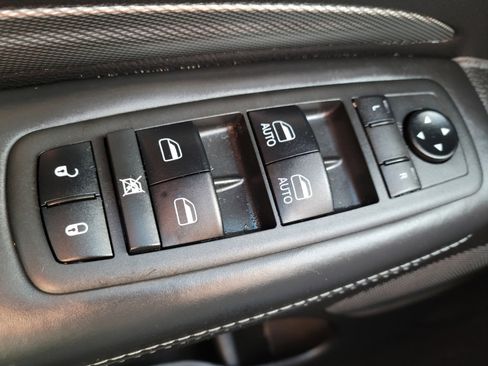 Used 2019 Dodge Durango R/T w/ Blacktop Package image 15