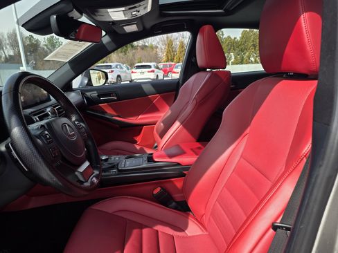 Used 2022 Lexus IS 350 F Sport image 11