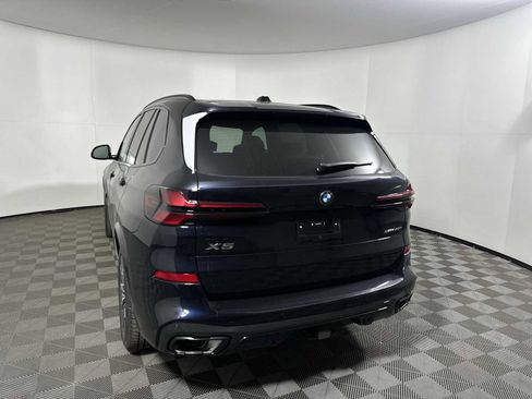 New 2026 BMW X5 xDrive40i w/ M Sport Package image 3
