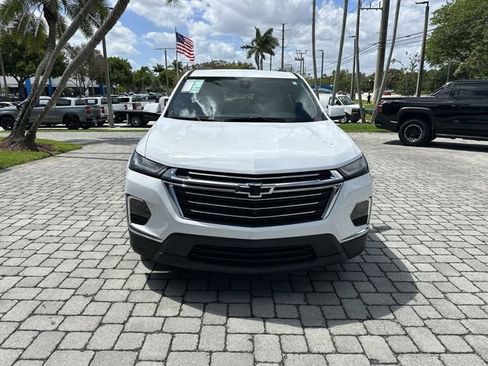 Used 2023 Chevrolet Traverse LT FWD image 19