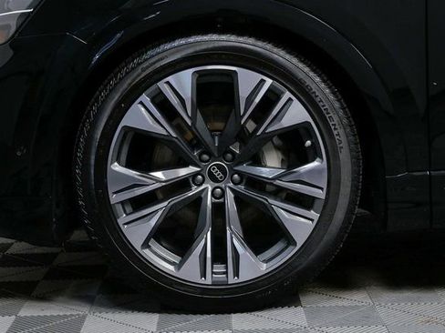New 2026 Audi Q8 Premium Plus image 37