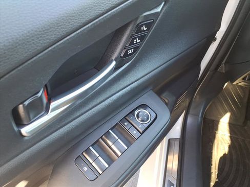 Used 2024 Toyota Prius Prime image 14