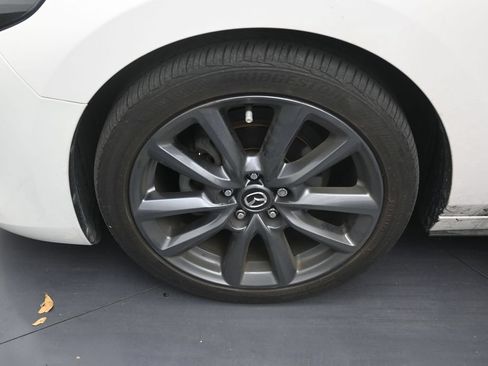 Used 2024 MAZDA MAZDA3 s FWD image 9