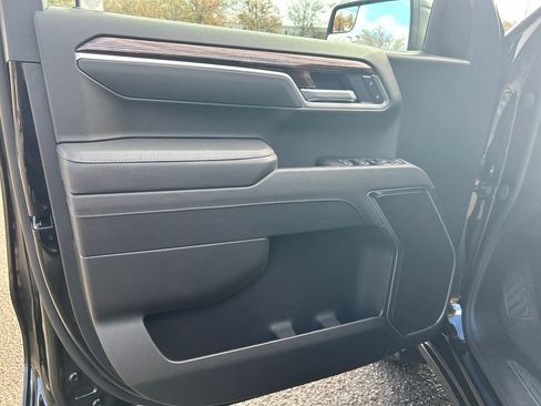 New 2026 GMC Sierra 1500 Elevation image 12