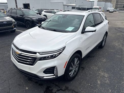 Used 2024 Chevrolet Equinox Premier AWD/4WD image 6