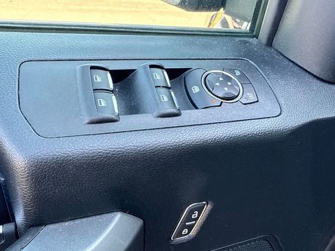 Used 2018 Ford F150 XLT w/ Equipment Group 302A Luxury AWD/4WD image 14