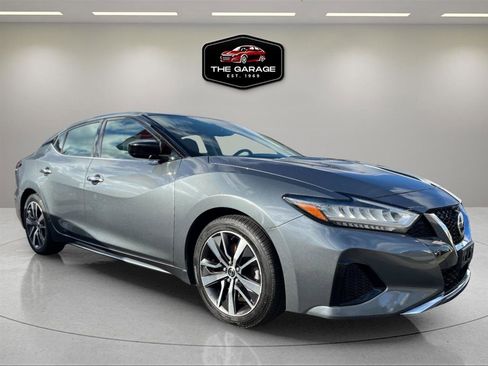 Used 2019 Nissan Maxima 3.5 S w/ Floor Mat Group FWD image 5