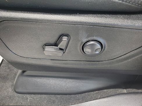 Used 2023 RAM 1500 Big Horn image 35