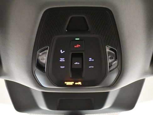 Used 2025 Audi Q5 Premium Plus w/ Premium Plus AWD/4WD image 18