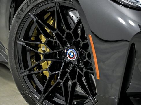 Used 2022 BMW M4 xDrive Competition w/ Executive Package AWD/4WD image 4