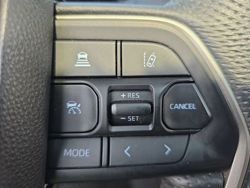 Certified 2025 Toyota Tundra Limited w/ TRD Off-Road Package AWD/4WD image 21