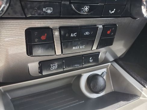 Used 2012 Ford Fusion SEL FWD image 21