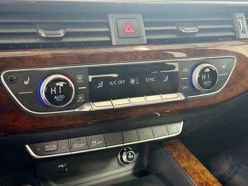 Used 2019 Audi A4 2.0T Premium w/ Convenience Package image 14