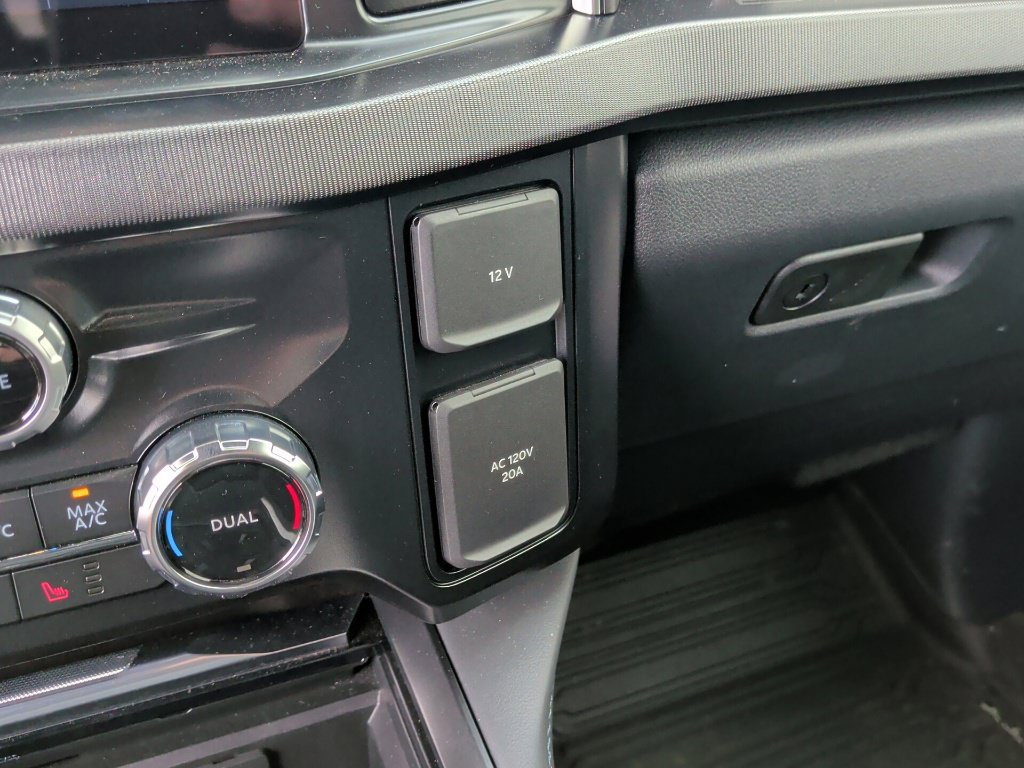 Used 2026 Ford F250 Platinum AWD/4WD image 32