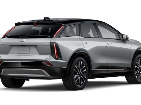 New 2026 Cadillac Optiq Sport 1 w/ LPO, Floor Liner Package AWD/4WD image 29