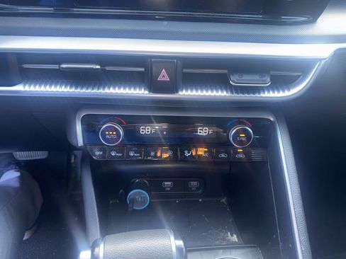 Used 2023 Kia K5 LXS image 11