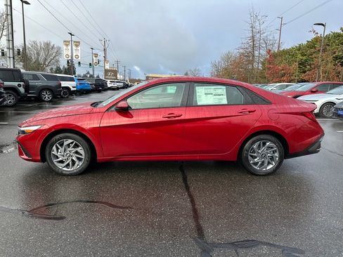 New 2026 Hyundai Elantra Blue image 3