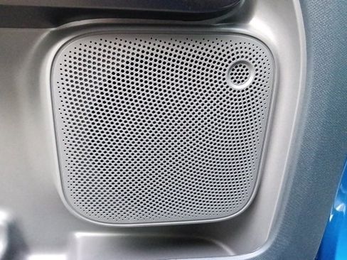 New 2025 Ford Maverick XL image 13