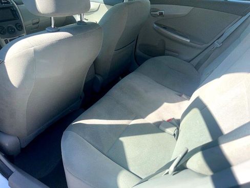 Used 2013 Toyota Corolla LE Special Edition image 9