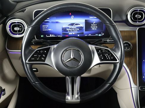 Used 2023 Mercedes-Benz C 300 4MATIC Sedan w/ Exclusive Trim Package image 39