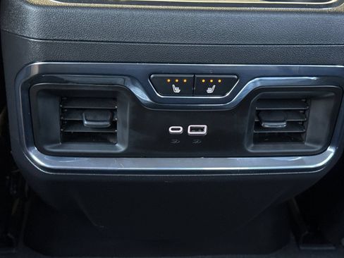 Used 2025 GMC Sierra 1500 Denali AWD/4WD image 41
