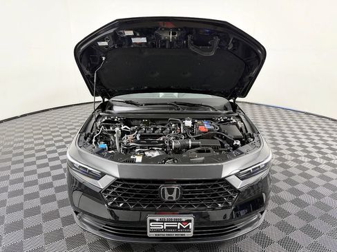 Used 2024 Honda Accord EX image 19
