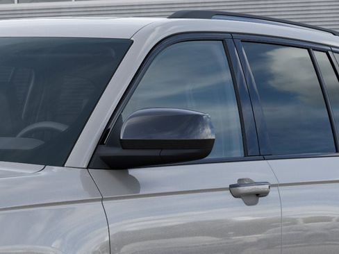 New 2025 Jeep Grand Cherokee Altitude image 38