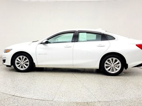 Used 2023 Chevrolet Malibu LT w/ Driver Confidence Package FWD image 8