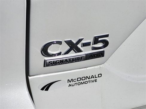 New 2025 MAZDA CX-5 Signature image 11