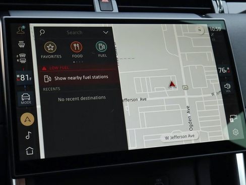 Certified 2025 Land Rover Discovery Sport S image 23