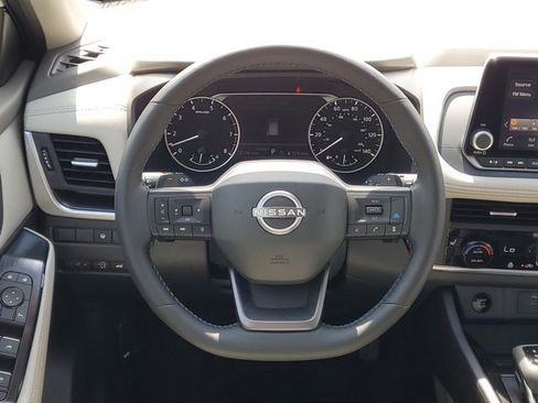 Certified 2025 Nissan Rogue SV w/ SV Premium Package FWD image 25