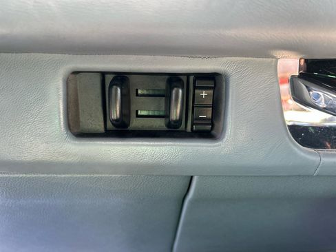 Used 2018 Lincoln Navigator Black Label image 25