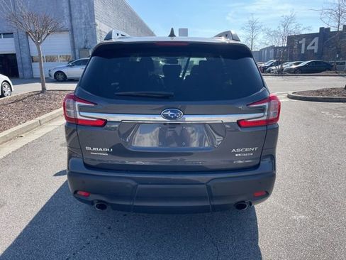Used 2023 Subaru Ascent Limited image 3