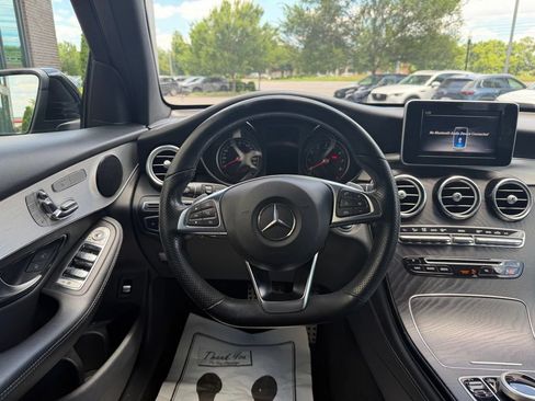 Used 2019 Mercedes-Benz GLC 300 image 26