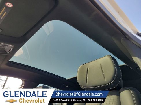 Certified 2024 Cadillac Lyriq Luxury image 28