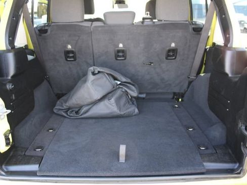 Used 2024 Jeep Wrangler Unlimited Sport AWD/4WD image 38