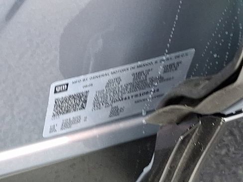 New 2026 Cadillac Optiq Luxury 1 image 10