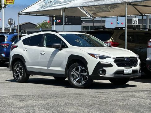 Certified 2026 Subaru Crosstrek 2.5i Premium AWD/4WD image 2