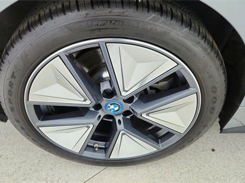 Used 2023 BMW i4 eDrive35 w/ Premium Package image 57
