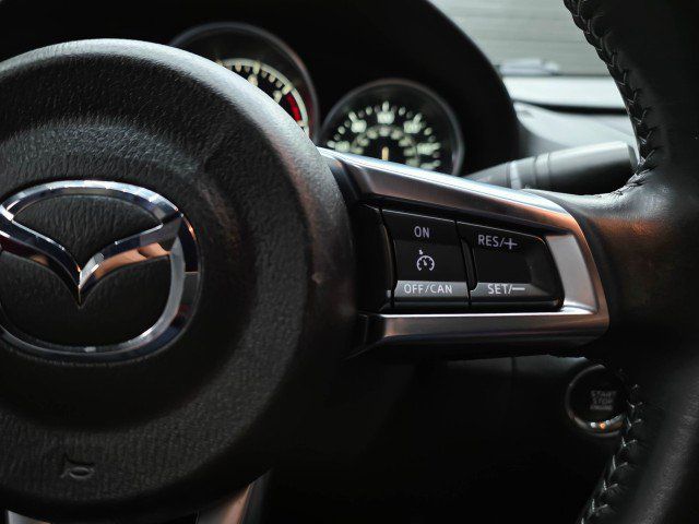 Used 2022 MAZDA MX-5 Miata RF Grand Touring w/ Weather Package RWD image 18