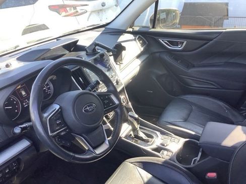 Used 2019 Subaru Forester Limited w/ Popular Package #3 image 2