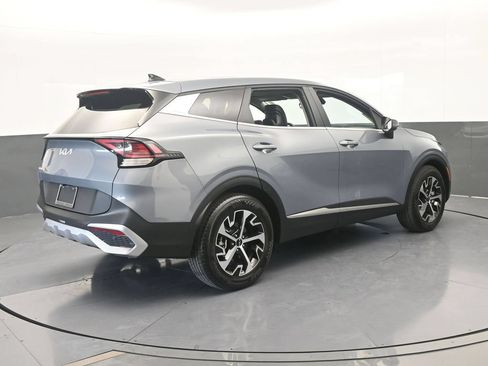Used 2025 Kia Sportage EX FWD image 6