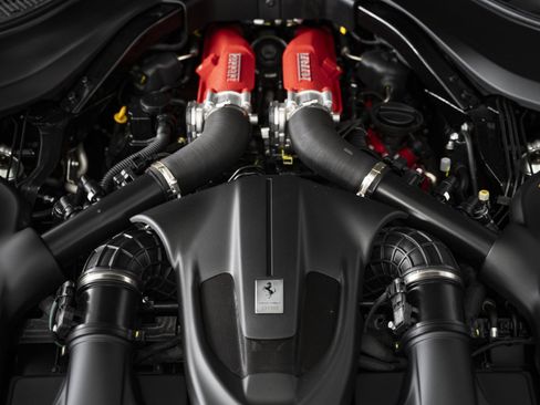 Used 2026 Ferrari Roma Spider RWD image 51