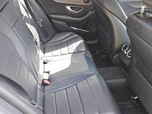 Certified 2019 Mercedes-Benz C 300 4MATIC Sedan image 18